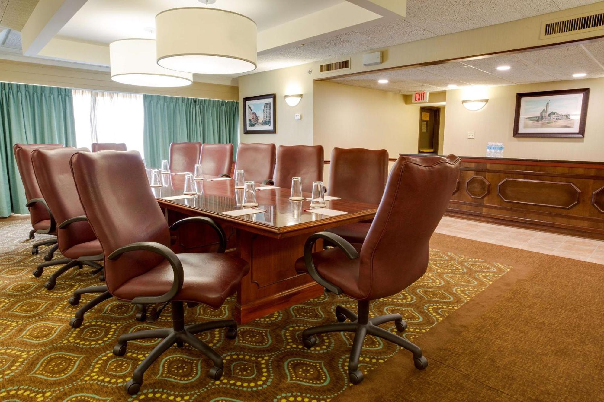 Pear Tree Inn St Louis Convention Center เซนต์ลูอิส ภายนอก รูปภาพ