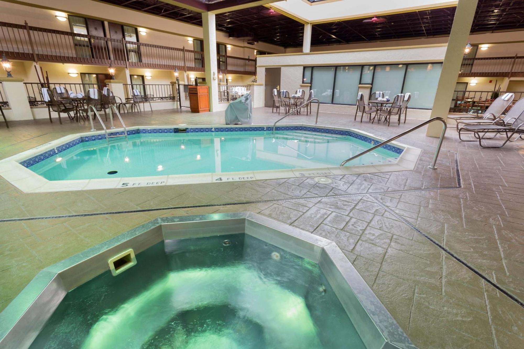 Pear Tree Inn St Louis Convention Center เซนต์ลูอิส ภายนอก รูปภาพ